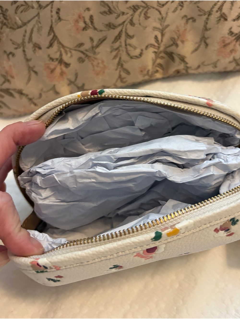 Coach Chalk Pebble Leather Floral Cosmetic Pouch with Gold Accent - Picture 3 of 7